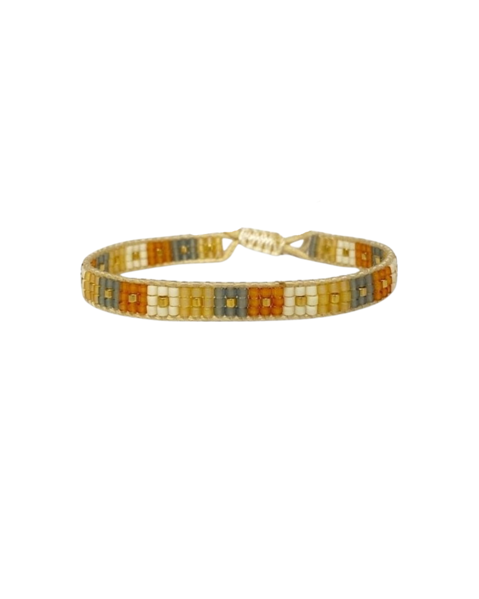 beaded-bracelet with checkered design in nude colors